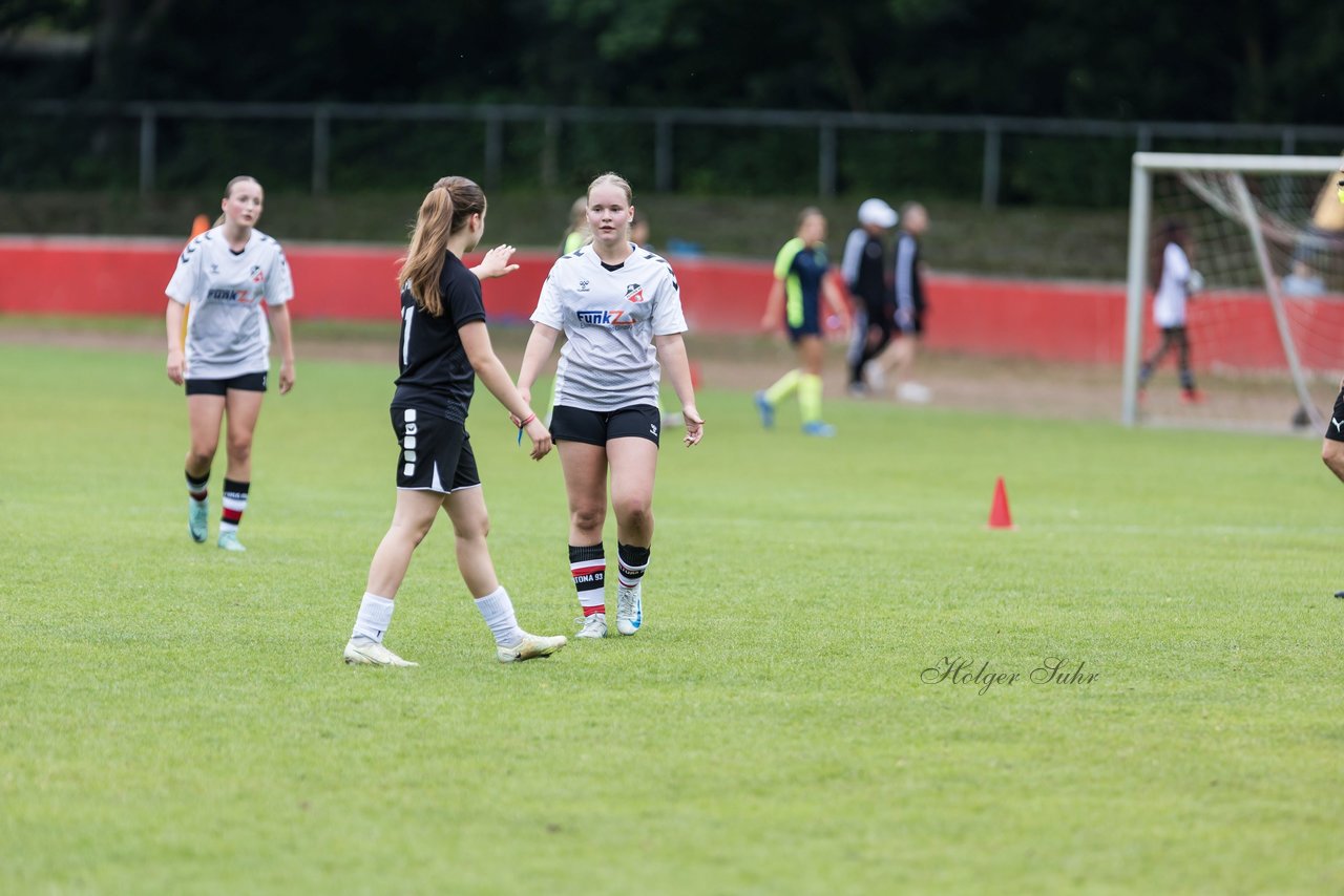 Bild 385 - Loewinnen Cup